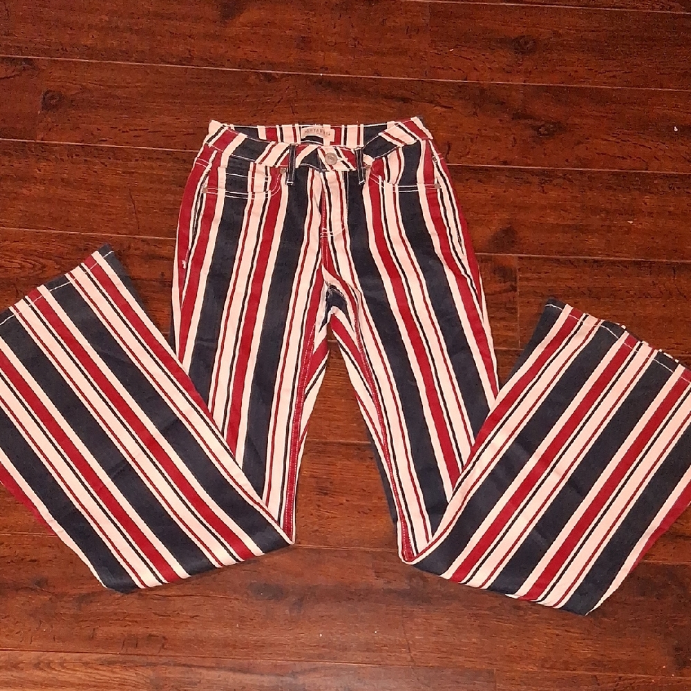 Shyanne Bellbottom Jeans